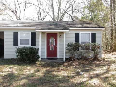 Floor plan for 2 beds, 2 baths, 624 sqft